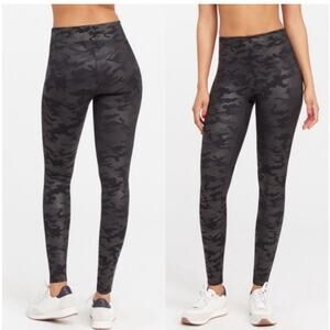 SPANX Faux Leather Camo Leggings Black Camo Size Small